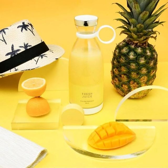 Portable Mini Blender – Rechargeable Personal Smoothie &amp; Juice Maker (350ml)